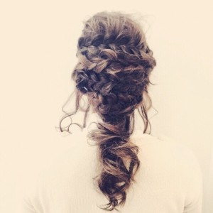 【三つ編み】だけで作れる簡単可愛いルーズアレンジver.2【解説付き！！】三つ編みは崩しができたら今より10倍可愛くなれますよ！！＠大阪＠豊中