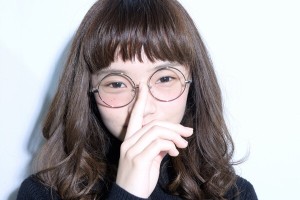 おしゃれ女子はみんな眉上！春夏は眉上斜めバングで決まり！【キュレーション記事】