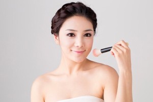 崩せないつや肌メイク♡この夏のルースパウダーはこれで決まり！【LANAREY】ダイアモンド入りのキラキラパウダー【キュレーション記事】